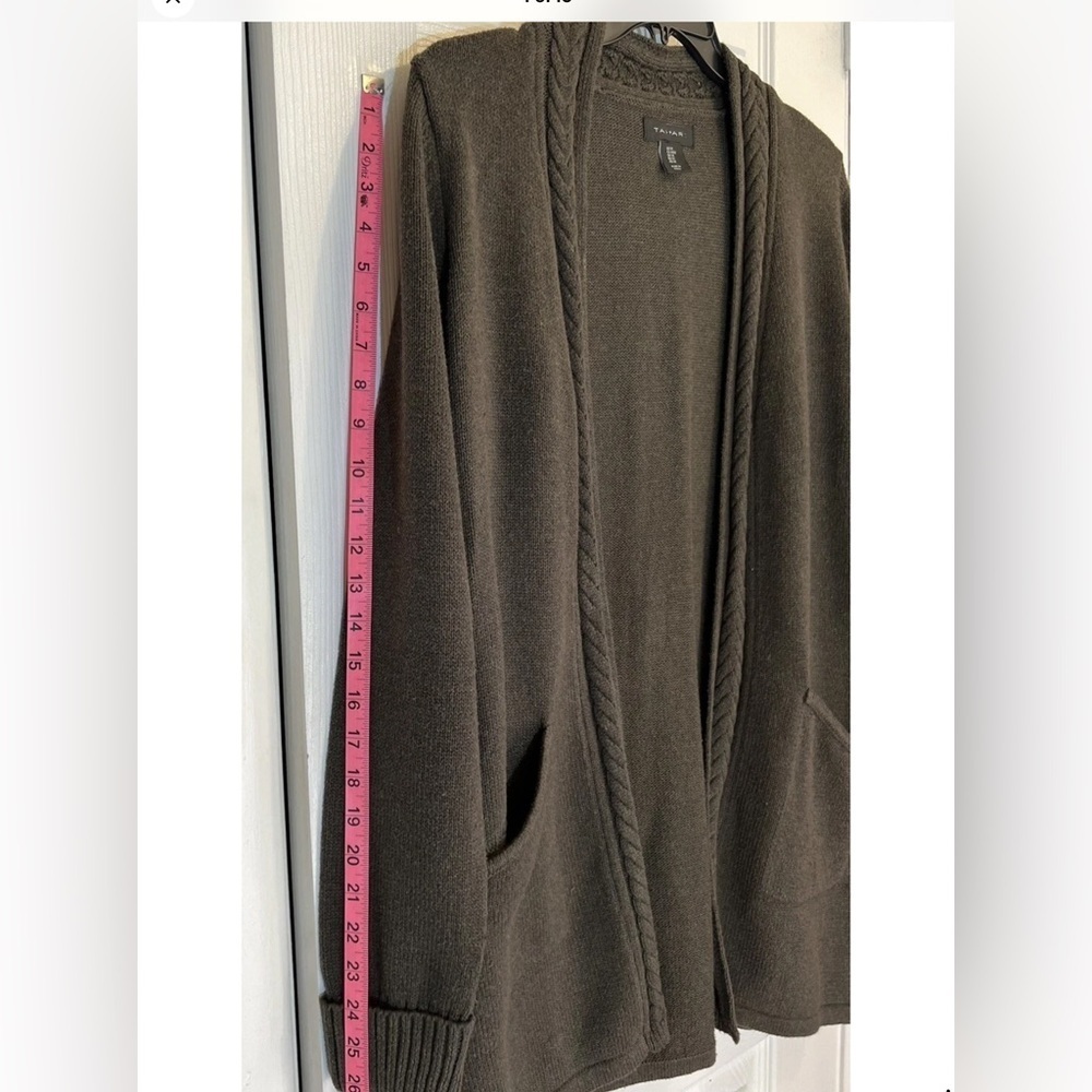 NEW Tahari Olive Green Cardigan Sweater Size XS -S From Pockets. - Picture 5 of 8